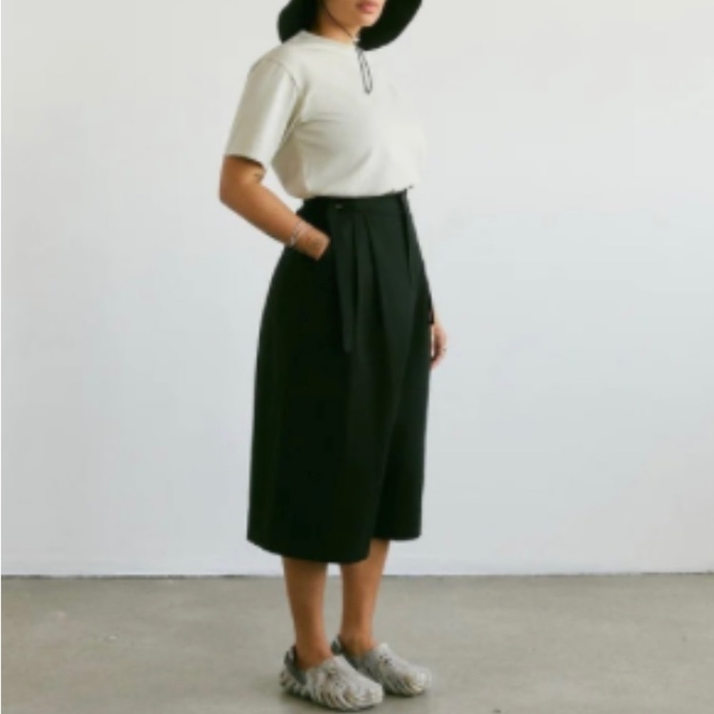 Veri Milo Pant - Picture 2 of 11